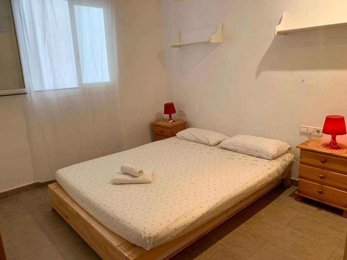 Apt Calmacabana A 50M Dal Mare Apartment Es Pujols Luaran gambar