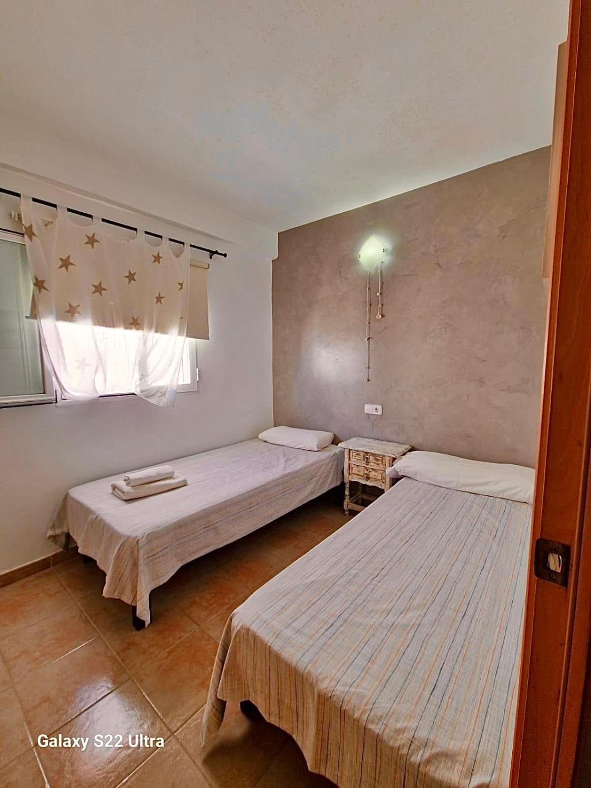 Apt Calmacabana A 50M Dal Mare Apartment Es Pujols Luaran gambar
